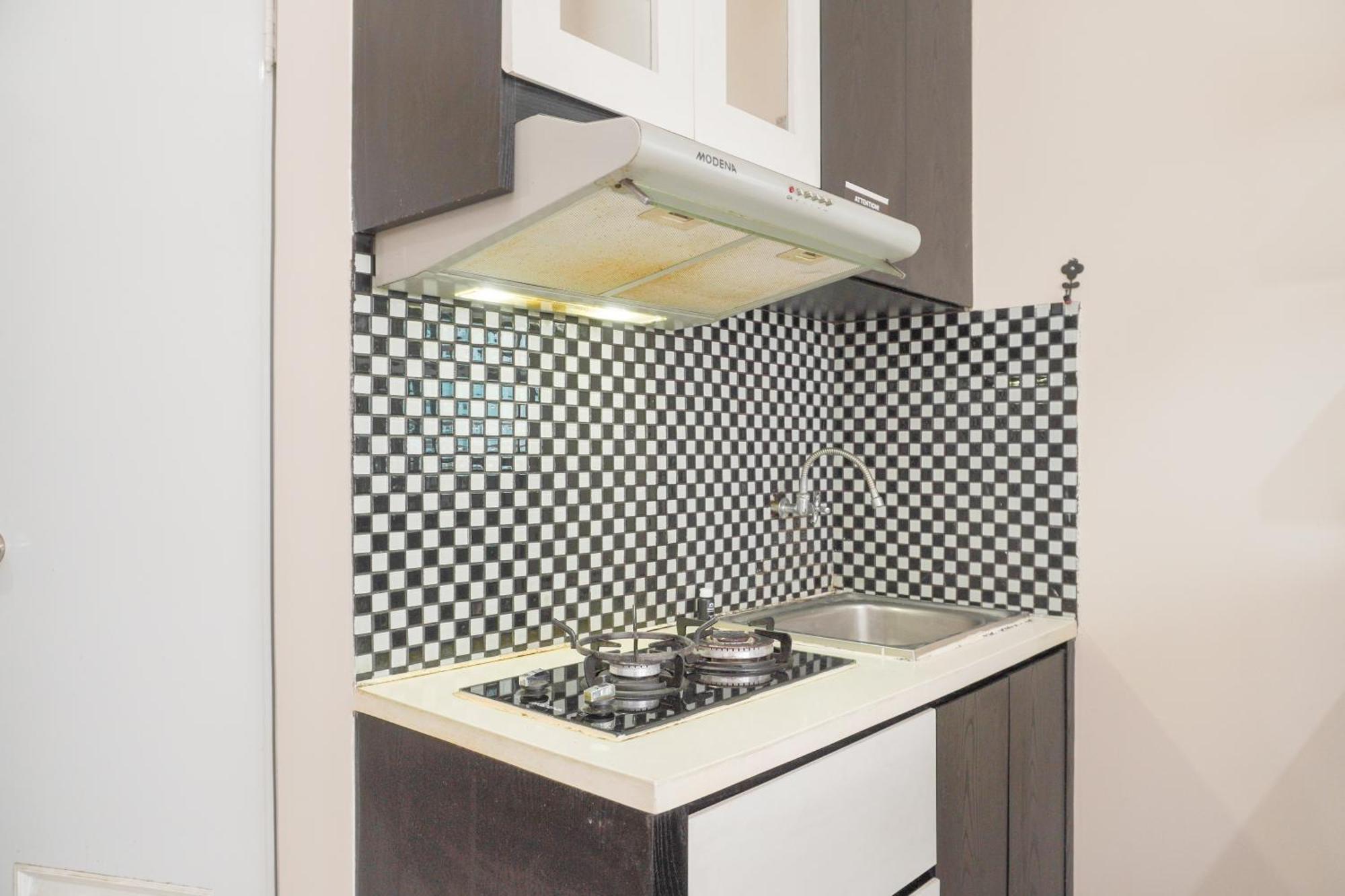 Cozy 1br At Pramuka By Travelio